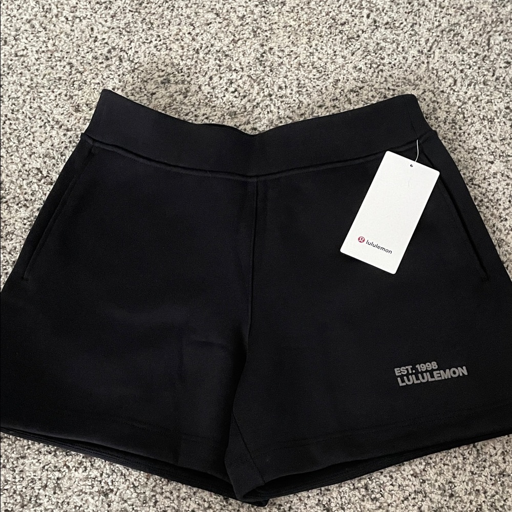 lululemon heavyweight fleece sweatshirts 5’ women’s medium